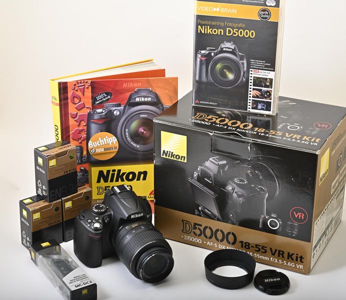 Camera31 Nikon D5000 1855 VR Kit Cameras